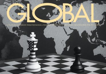 Circula el número 106 de la revista Global, dedicado al 60 aniversario de la Revolución de Abril