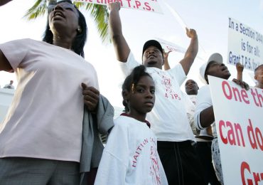 Coalición de fiscales advierte sobre impacto de terminar el TPS para haitianos