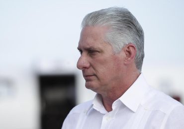 Cuba comunica a las aerolíneas que en 24 horas se queda sin combustible para aviones