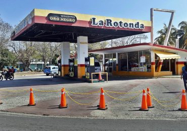 EE.UU. puede prolongar el asedio petrolero a Cuba aun sin aranceles, afirman dos expertos