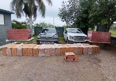 Ejército intercepta dos camionetas con más de 739 mil cigarrillos de contrabando en Puerto Plata