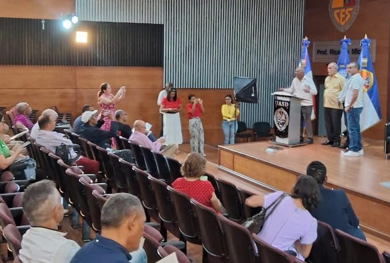Segunda Jornada del seminario nacional aborda desafíos del sistema cooperativo y alerta sobre intentos de confundirlo con la banca tradicional