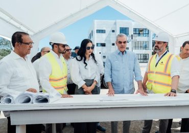 Santiago Rodríguez pronto tendrá una extensión de la UASD; presidente Abinader y Ministerio de Vivienda supervisan recinto