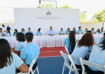 Presidente Abinader resalta instalación de hub digital de Google y afirma fortalecerá la educación y la innovación tecnológica