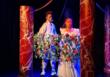 Teatro Guloya celebra su 33 aniversario con “Romeo y Julieta”