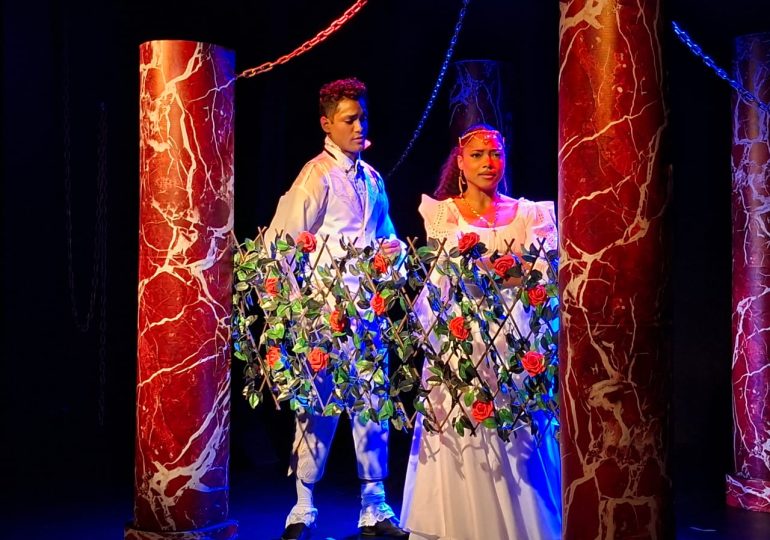 Teatro Guloya celebra su 33 aniversario con “Romeo y Julieta”