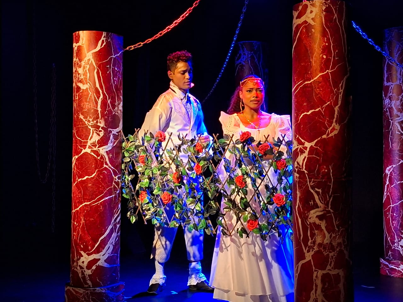 Teatro Guloya celebra su 33 aniversario con “Romeo y Julieta”