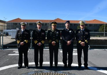 Ministro de Defensa visita base naval portuguesa y recorre patrullero de altura Clase “Tejo”Lisboa, Portugal