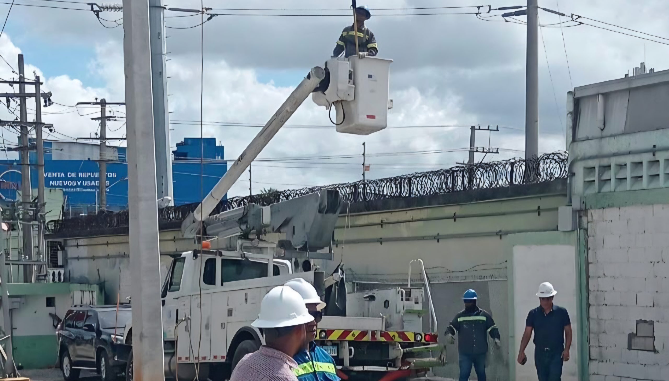 Edeeste informa sobre interrupción del servicio eléctrico en sectores de Los Mina por salida automática en subestación 138 kV
