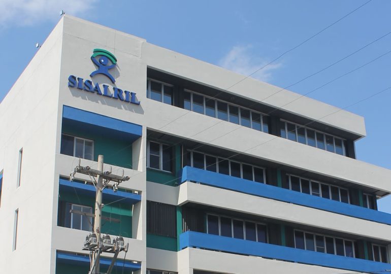 SISALRIL advierte de malas prácticas en cambios de ARS