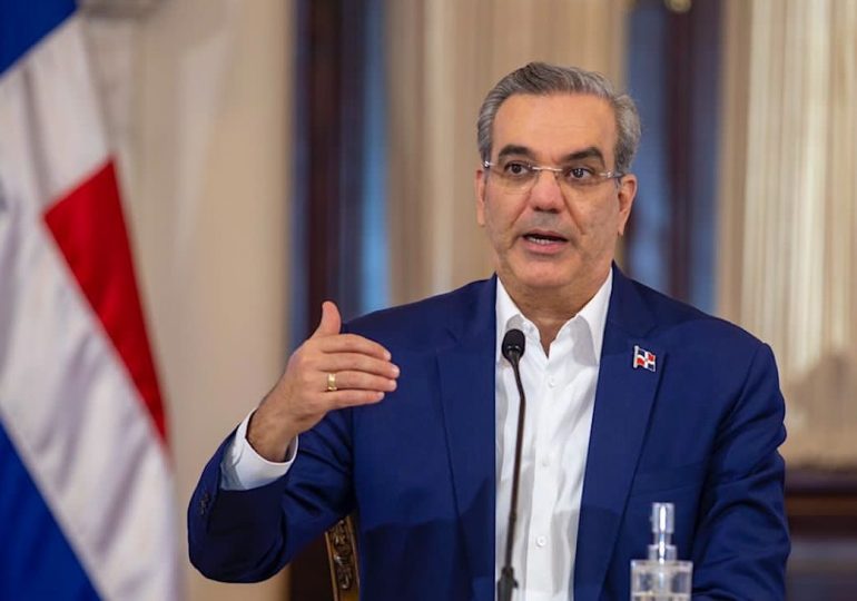 Abinader comparte video generado por IA con mensaje de orgullo nacional