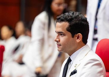 Video | Omar Fernández cuestiona nueva deuda por US$2,750 millones, mientras hay US$3,700 millones de préstamos anteriores sin ejecutar