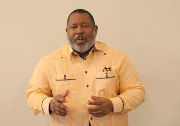 Video | Pequeños comerciantes advierten: “Si el Gobierno sigue favoreciendo a las grandes cadenas de supermercados, vamos a desaparecer”