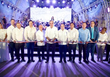 Video | Presidente Abinader inaugura Anfiteatro La Gaviota en Ciudad Juan Bosch