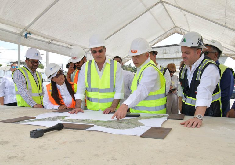 Presidente Abinader supervisa avances en la Circunvalación de Navarrete
