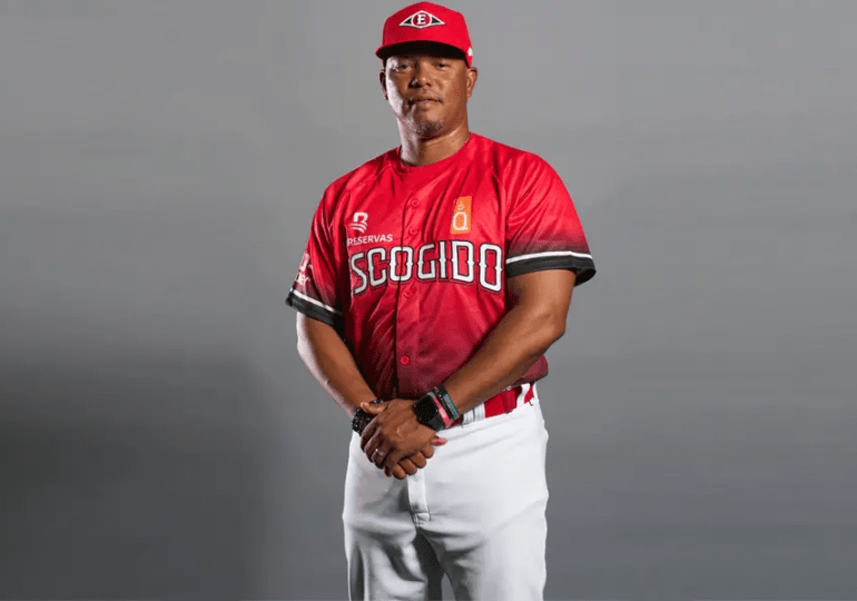 Ramón Santiago, dirigente de los Leones del Escogido: “Queremos asegurar el primer lugar”