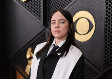 “Nadie es ilegal en tierra robada”: Billie Eilish protesta contra ICE durante los Grammy