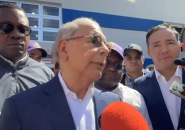 Danilo Medina asegura "el PRM va para fuera y será el PLD que lo sacará"