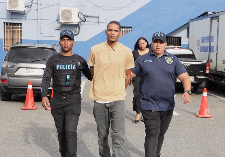 Se entrega un cuarto implicado en muerte a machetazos en El Almirante Caña