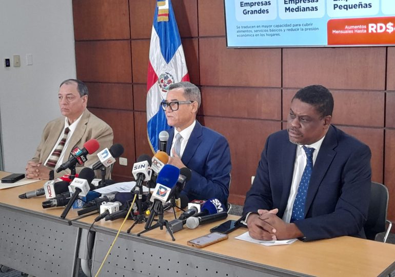 Las empresas que no cumplan con el aumento salarial del 8% serán sancionadas y multadas