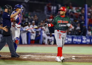Charros dan paliza a Panamá logran primer triunfo de Serie del Caribe