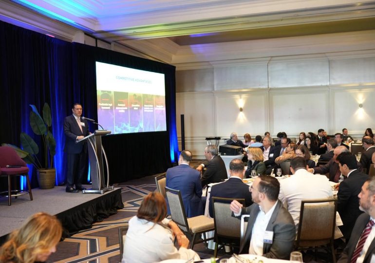 RD se consolida como nueva capital de inversión para LATAM, destaca Yayo en Miami