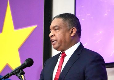 "Reducción del déficit en SeNaSa puede ser sobre el costo de pérdida de vidas humanas", alerta Yván Lorenzo