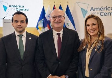 República Dominicana participa en la 39ª reunión de gobernadores del BID en Panamá