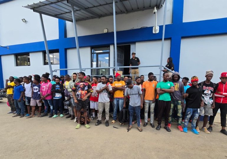 Ejército detiene 245 haitianos indocumentados durante patrulla en Dajabón