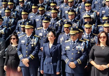 Faride: "Guzmán Peralta pasará a la historia de la Policía Nacional por haber hecho una gestión histórica"