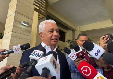 Senador Ricardo de los Santos expresa preocupación por hallazgos de contaminación en la presa de Hatillo