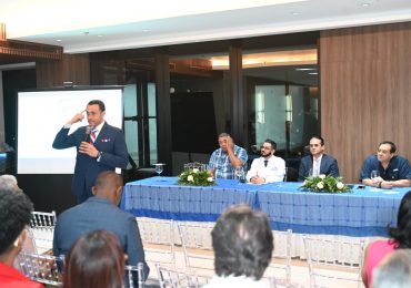 Movimiento Dominicanos Unidos Contra la Corrupción denuncia “Captura del Estado” por Élites y exige auditoría al Gasto Público