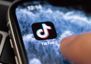 Eslovenia anuncia una ley que prohibirá las redes sociales para menores de 15 años