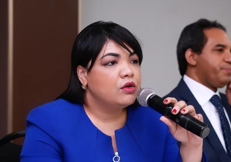 Experta llama a evitar una cultura de castigo en la aplicación de la Ley de Compras Públicas