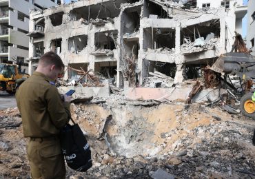 Irán dice que golpeará a EEUU e Israel "con una fuerza que nunca antes han experimentado"