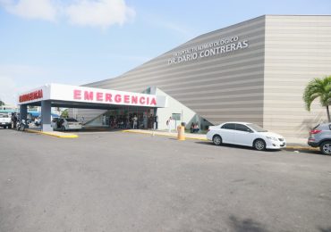 Video: Director de la Policía visita a sargento herido durante cumplimiento de funciones