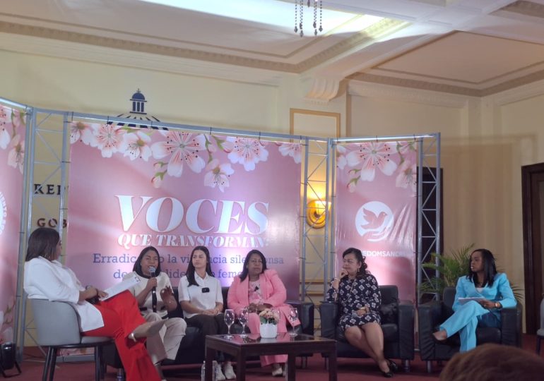 Fundación Proyecto de Empoderamiento Social realiza Panel "Voces que Transforman" por el Día Internacional de la Mujer