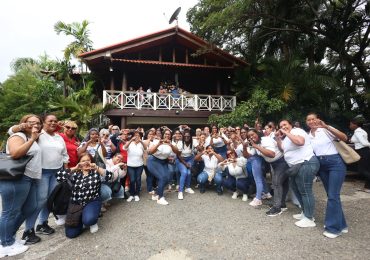 Video | Carolina recibe masivo respaldo de las mujeres en las estructuras del PRM