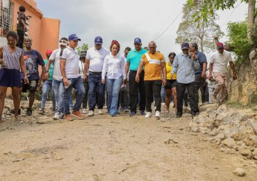 Alcaldía en el Barrio SDN lleva soluciones a Sabana Perdida