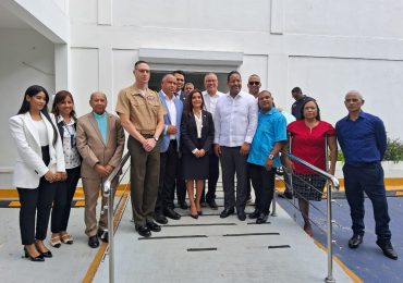 CONADIS recibe donaciones de la Embajada de los Estados Unidos