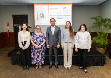Embajada Británica y Save the Children Dominicana lanzan iniciativa “Conexión Segura” para promover el uso responsable de dispositivos móviles en la niñez y adolescencia