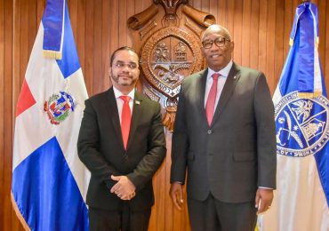 UASD e ITLA exploran acuerdo para ampliar la capacitación tecnológica