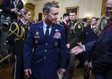 Washington sugiere que la ofensiva contra Irán podría durar hasta ocho semanas